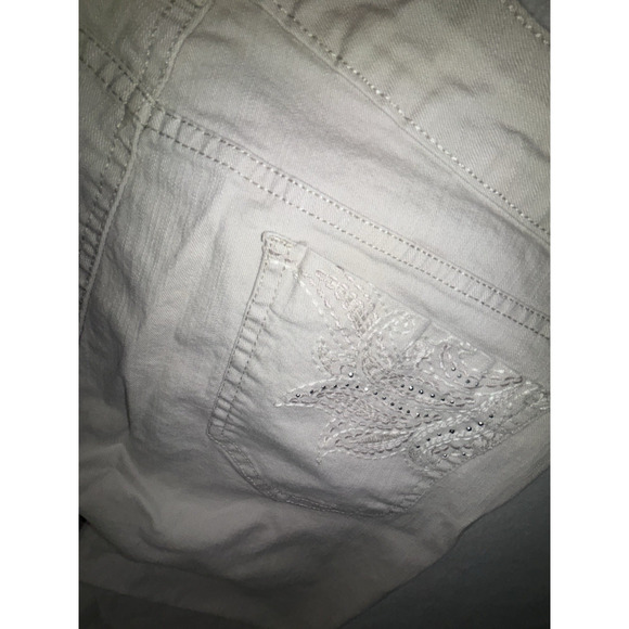 Gloria Vanderbilt Capris Womans 16 Tan Aiden Skimmer Stretch Bling Embroidery - Picture 11 of 11